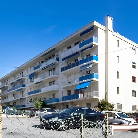 Апартаменты 3 Chambres Spacieux Et Agreable *