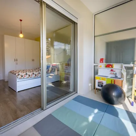 3 Chambres Spacieux Et Agreable Апартаменты *