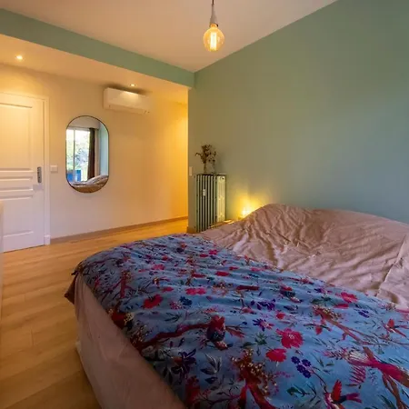 Апартаменты 3 Chambres Spacieux Et Agreable *