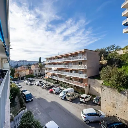 3 Chambres Spacieux Et Agreable Ницца